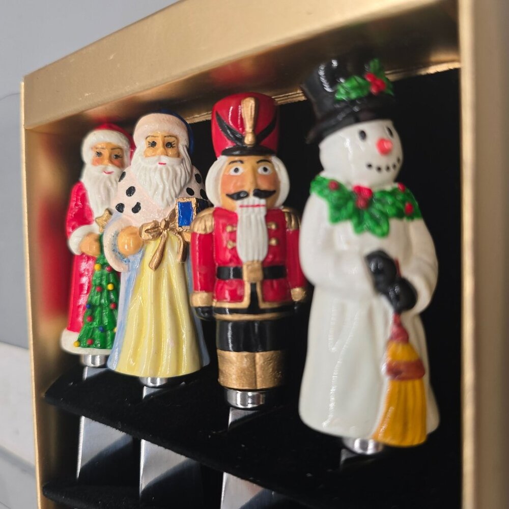 Christopher Radko Holiday Paté Knives Set 4 Cheese Spreaders Christmas Santa - Picture 7 of 10